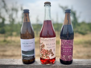 Tides & Currants Gift Set