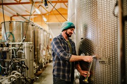 FARM & CIDERY TASTING TOURS (12/29/24, 1pm)